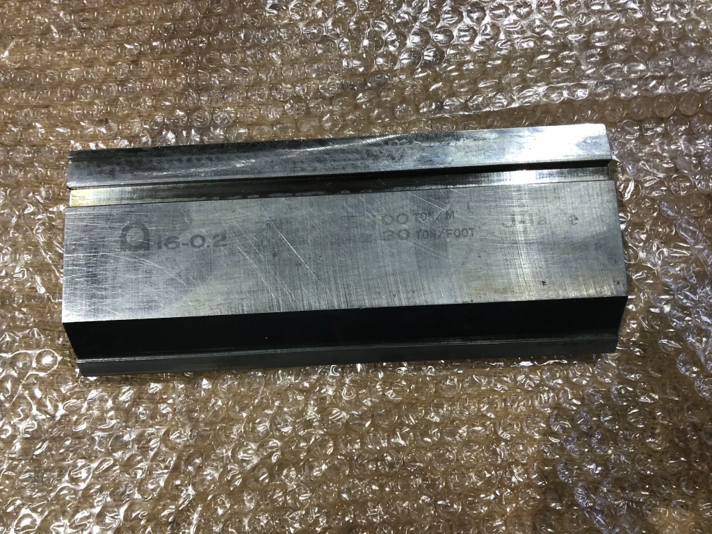 アマダ プレスブレーキ ベンダー金型 J-1a / AMADA J-1a TA250015