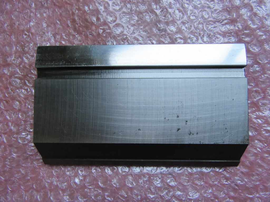 ベンダー金型 プレスブレーキ用パンチ 長158ｍｍ / 長158ｍｍ TA250055