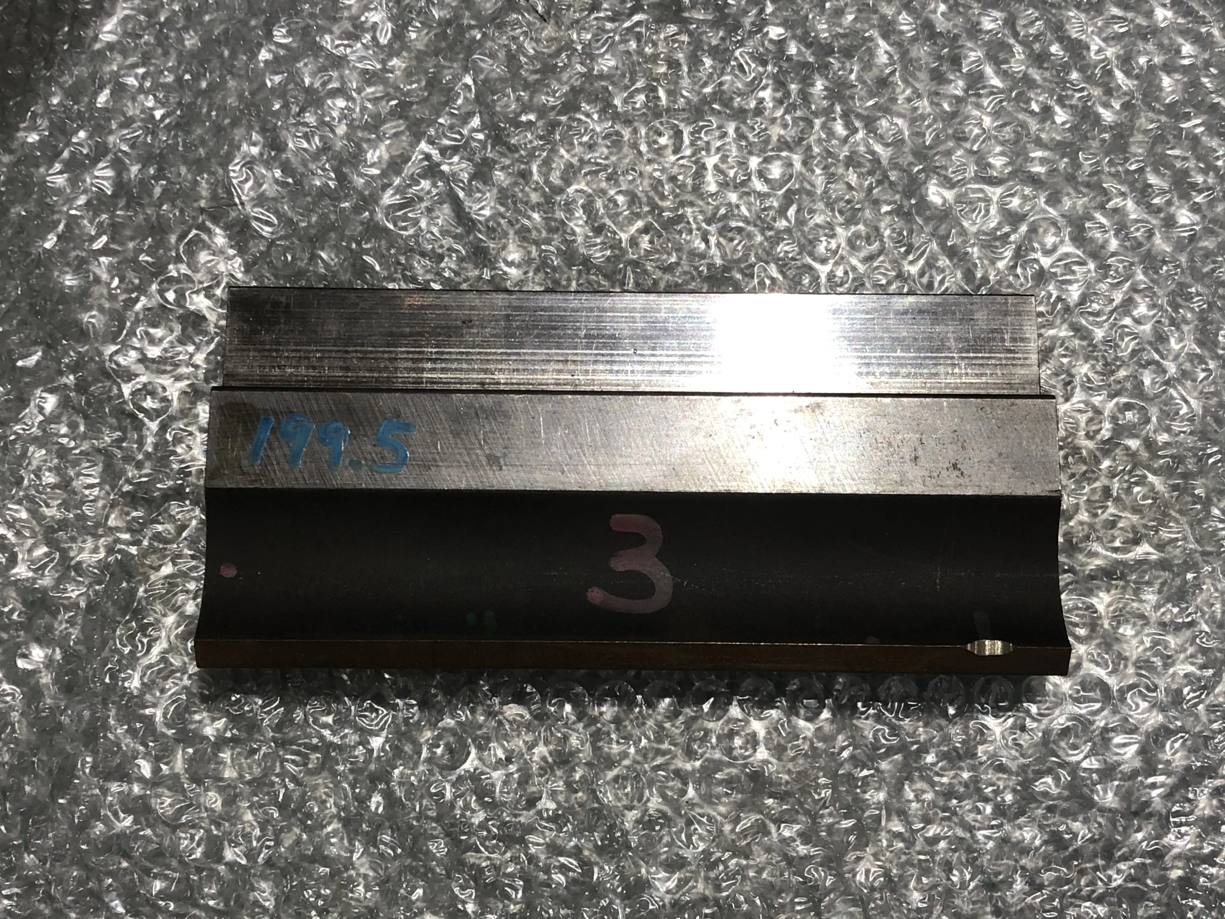 ベンダー金型(パンチ) TA250075