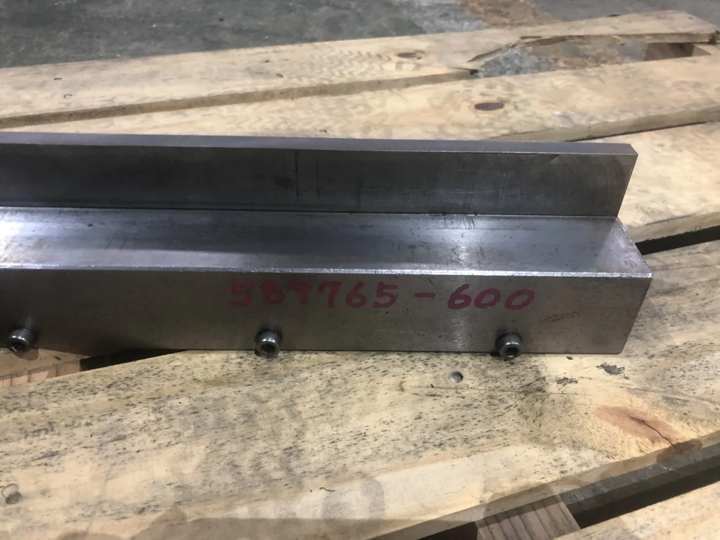 ベンダー金型(パンチホルダー) ホルダーL600 / ホルダーL600 TA250086