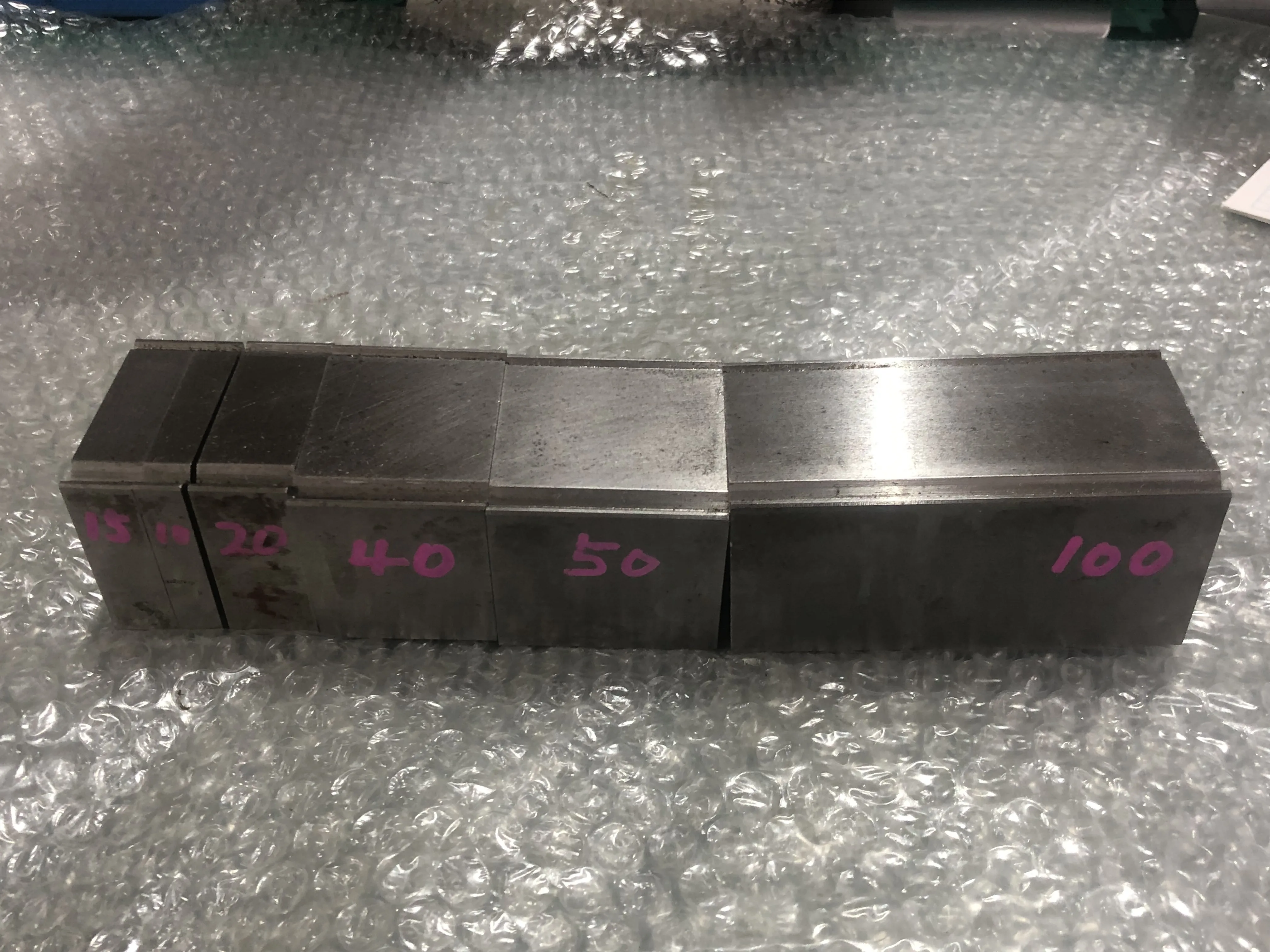 ベンダー金型(2Vダイ) L100/L50/L40/L20/L15/L10 V3V7 / L100/L50/L40/L20/L15/L10 V3V7 TA250092