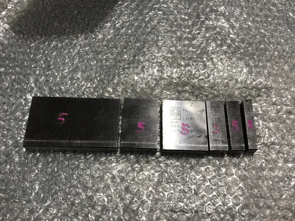 アマダ ベンダー金型(1Vダイ) V5 / AMADA V5 TA250099