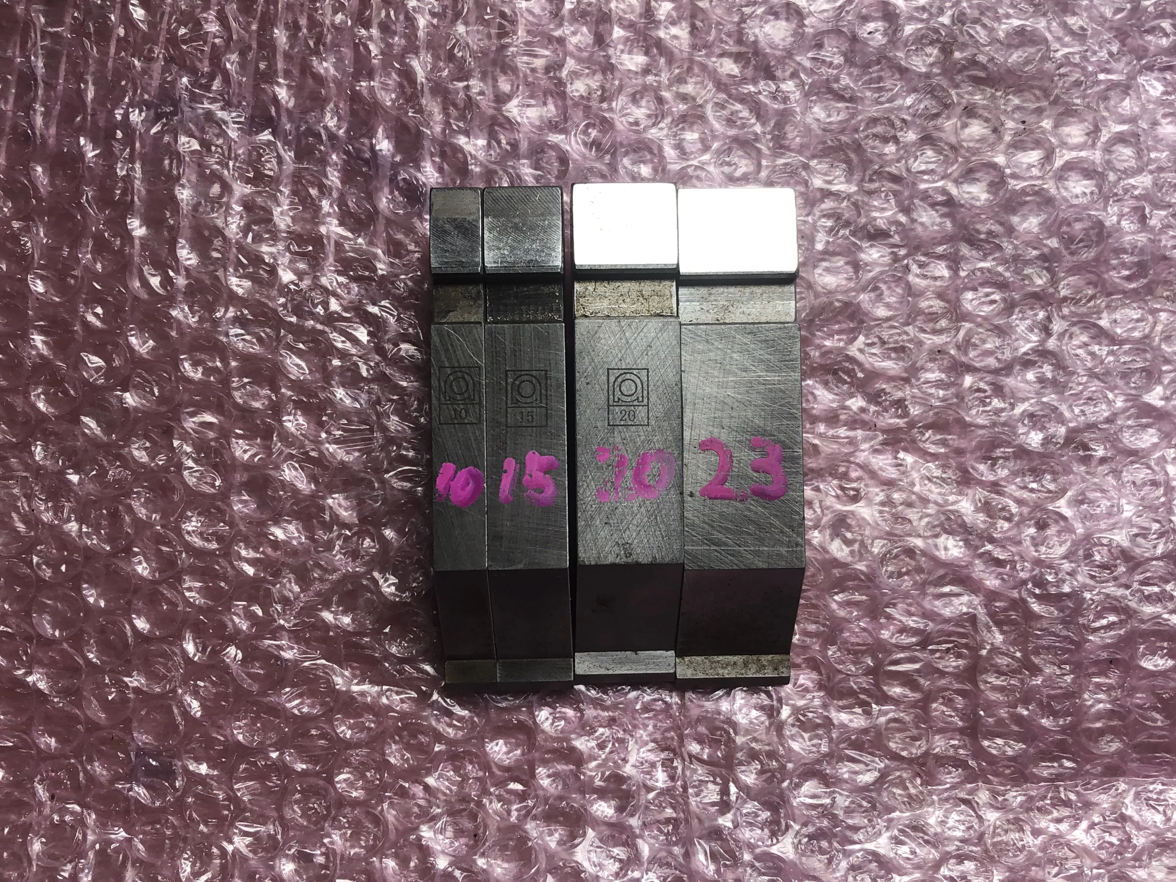 アマダ ベンダー金型(パンチ) L23/20/15/10mm / AMADA L23/20/15/10mm TA250111