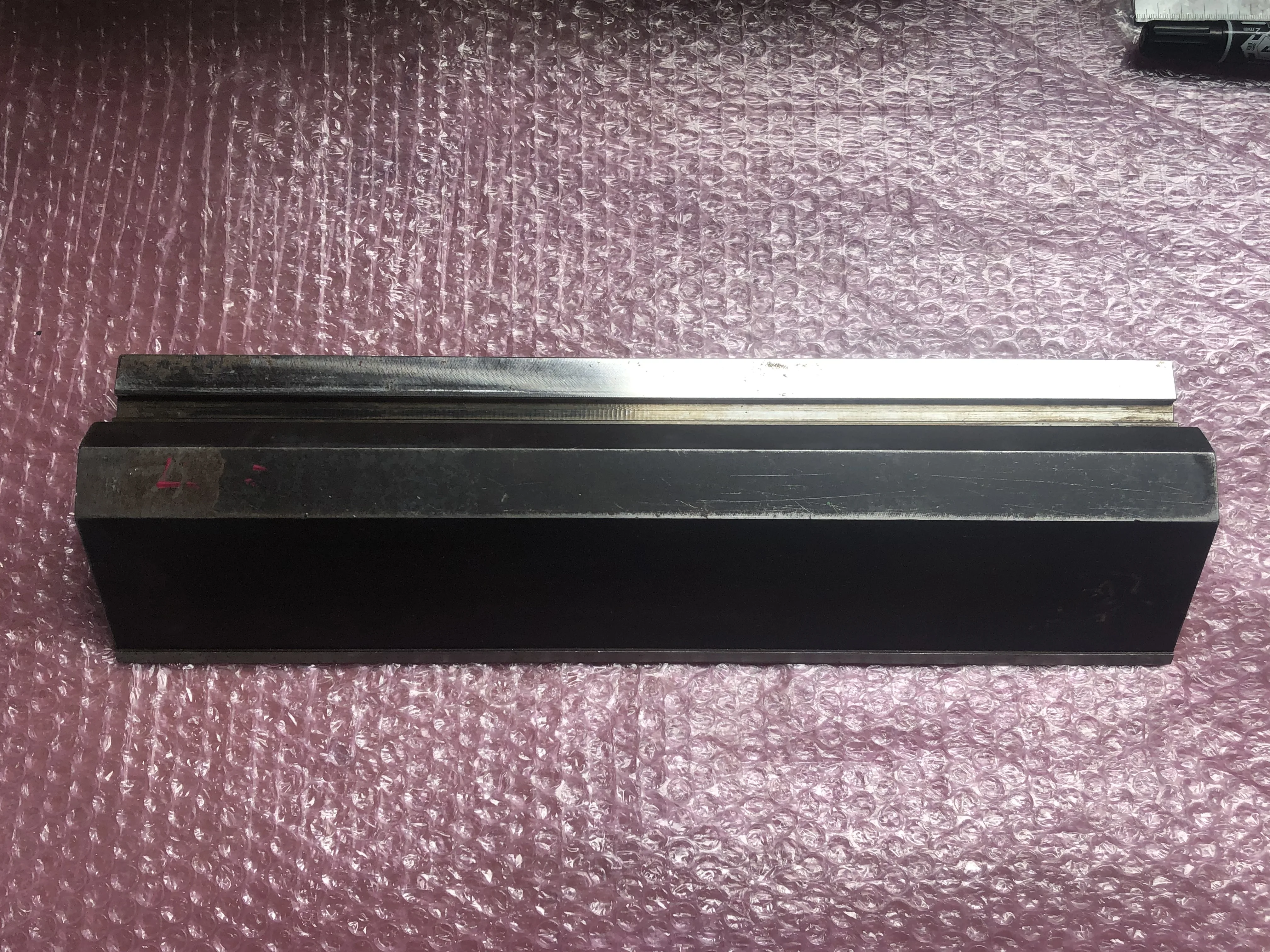 ベンダー金型(パンチ) L405mm / L405mm TA250118