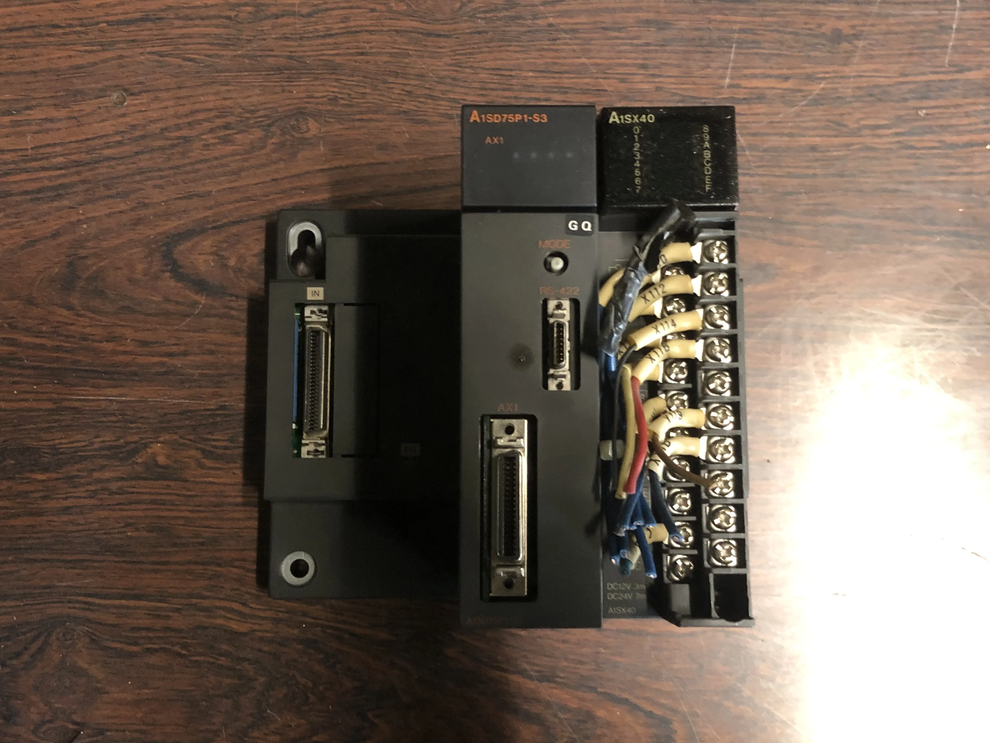 三菱マテリアル シーケンサ A1SD75P1-S3/A1SX40 / MITSUBISHI MATERIALS Sequencer Unit A1SD75P1-S3/A1SX40 TB220015