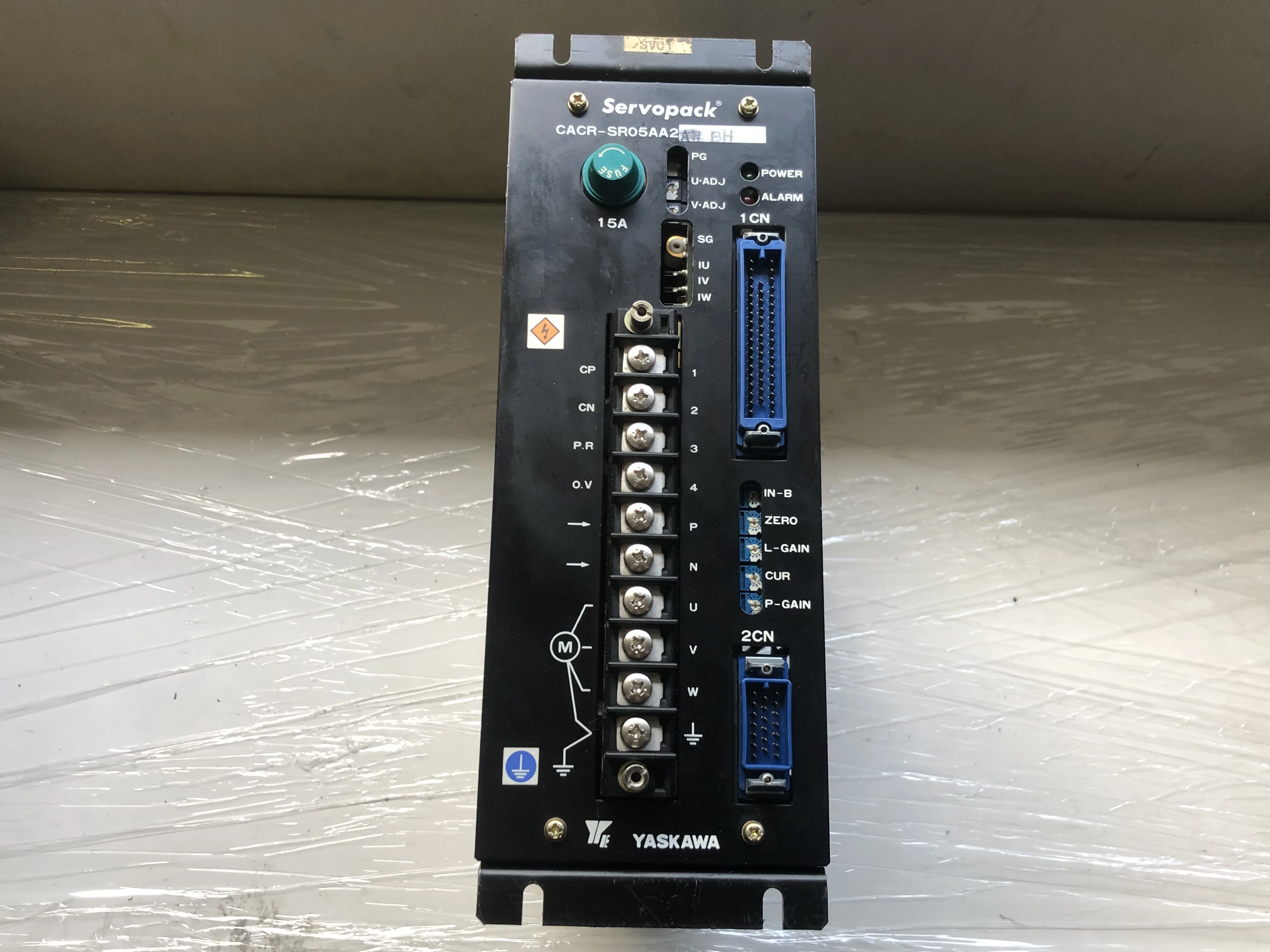 安川電機 サーボパック CACR-SR05AA2BH / YASKAWA ELECTRIC CACR-SR05AA2BH TB240016