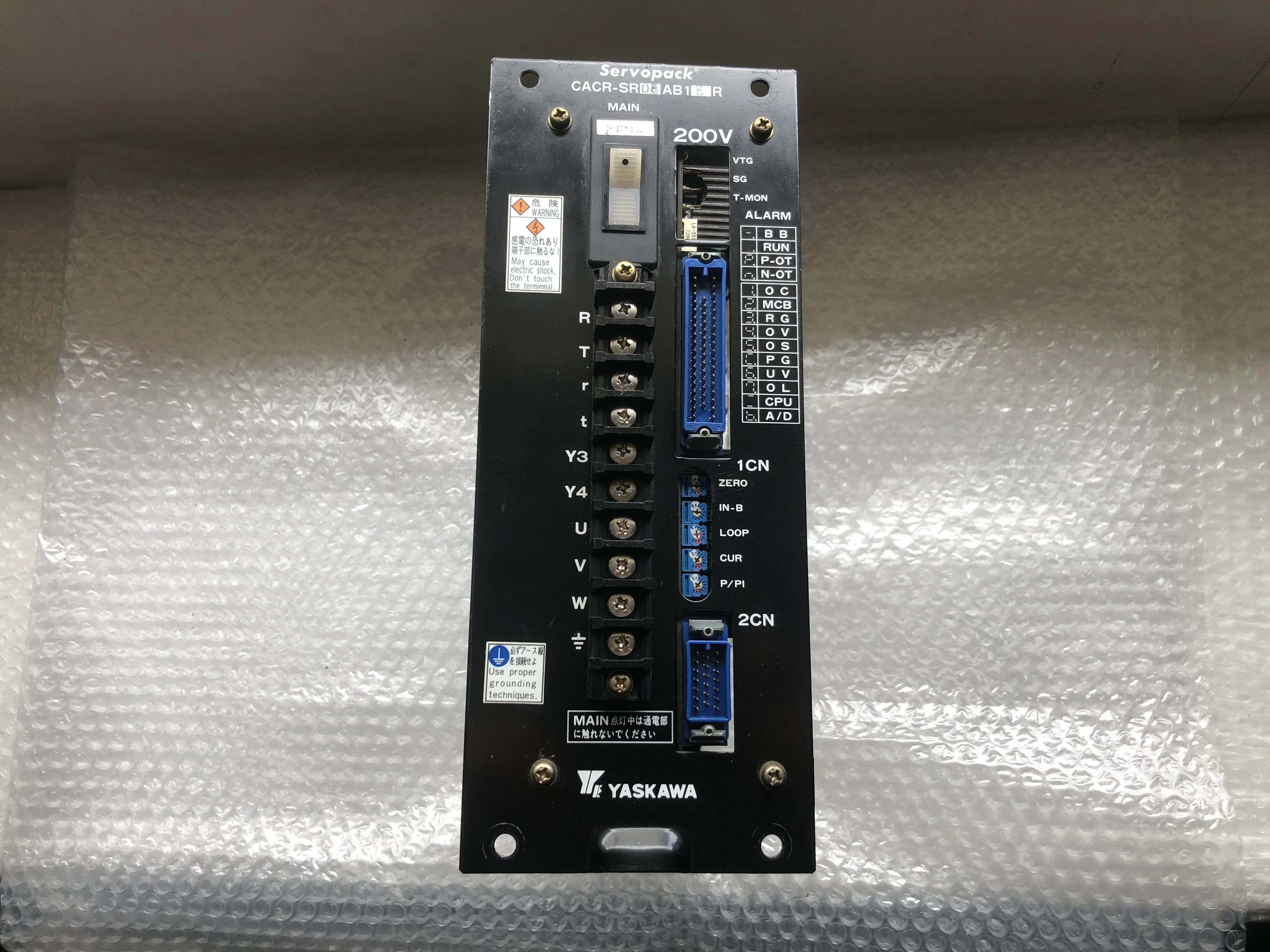 安川電機 サーボパック CACR-SR05AB1ER / YASKAWA ELECTRIC CACR-SR05AB1ER TB240033