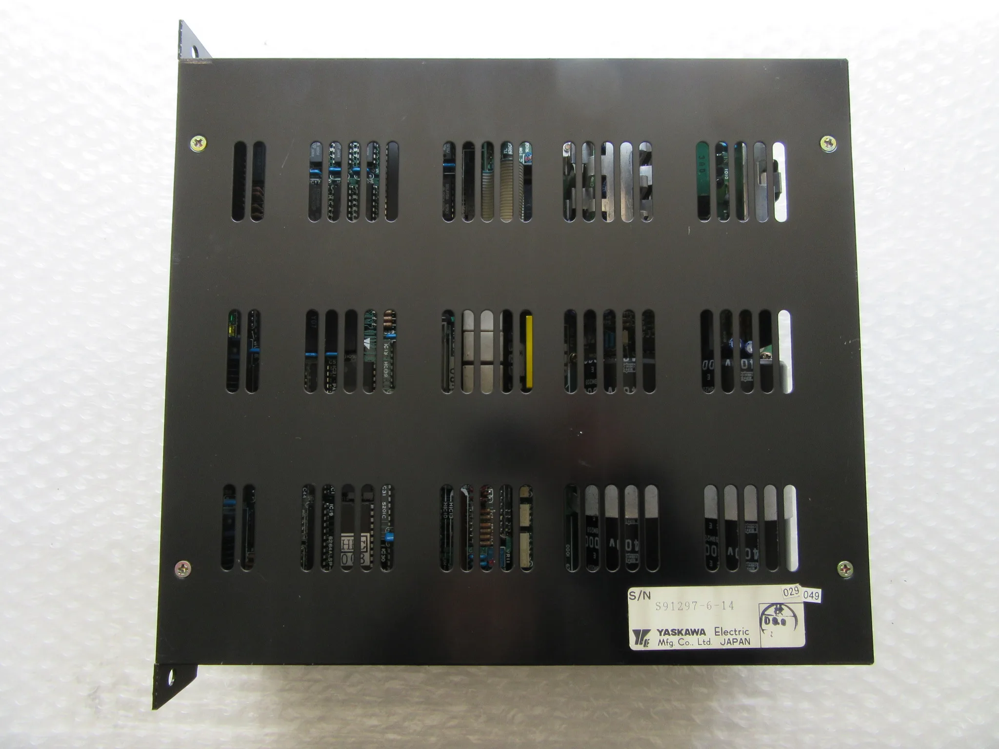 安川電機 サーボパック CACR-HR 03AA / YASKAWA ELECTRIC CACR-HR 03AA TB240075