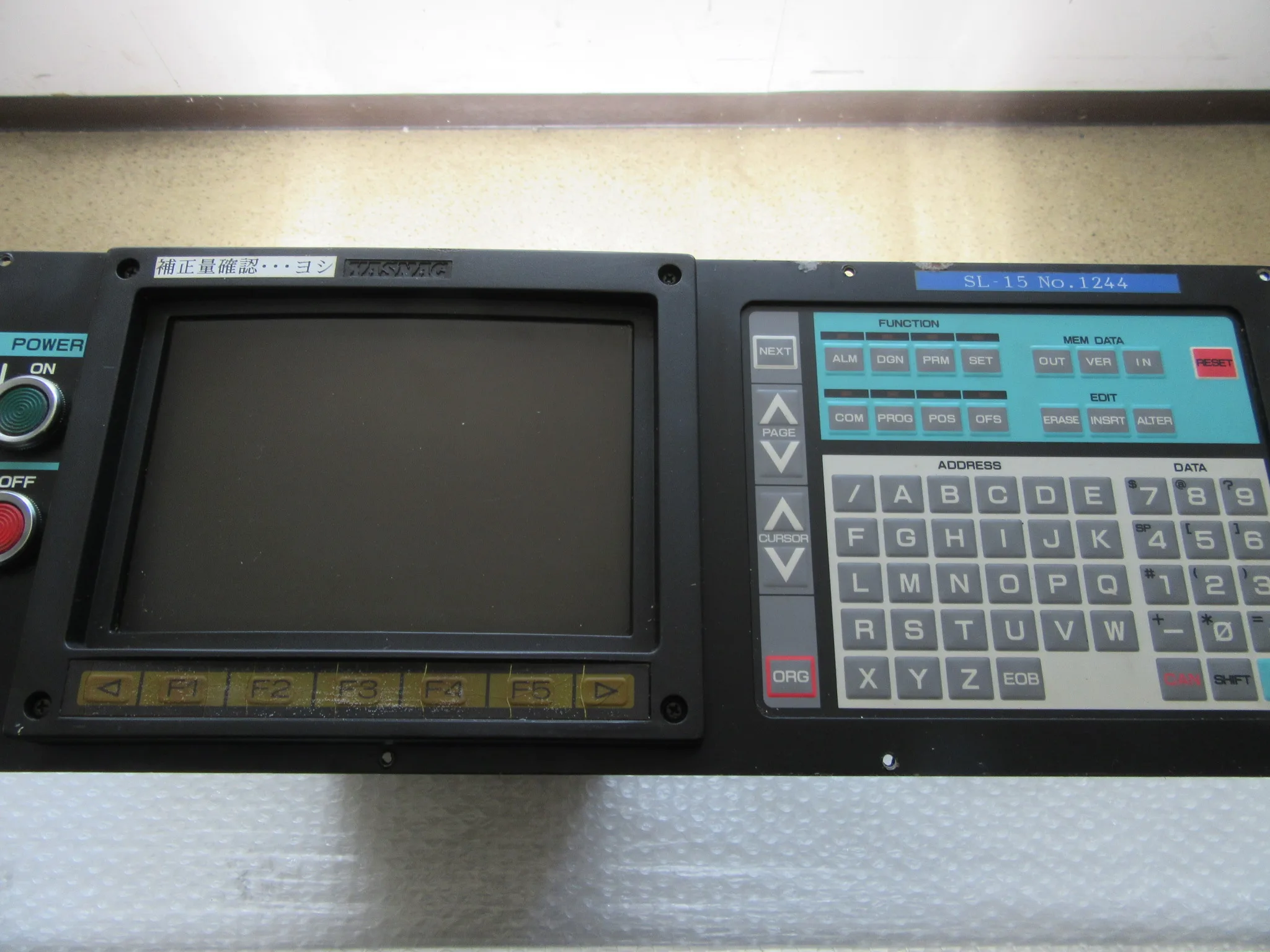 安川電機 CNC操作盤（オペレーターパネル） JANCD-SP20B-02 / YASKAWA ELECTRIC JANCD-SP20B-02 TB240079