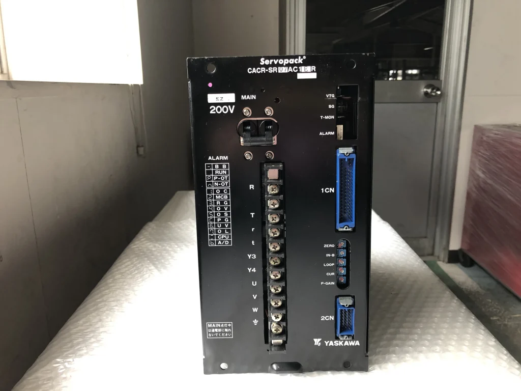 安川電機 サーボパック CACR-SR07AC1ER / YASKAWA ELECTRIC CACR-SR07AC1ER TB240094