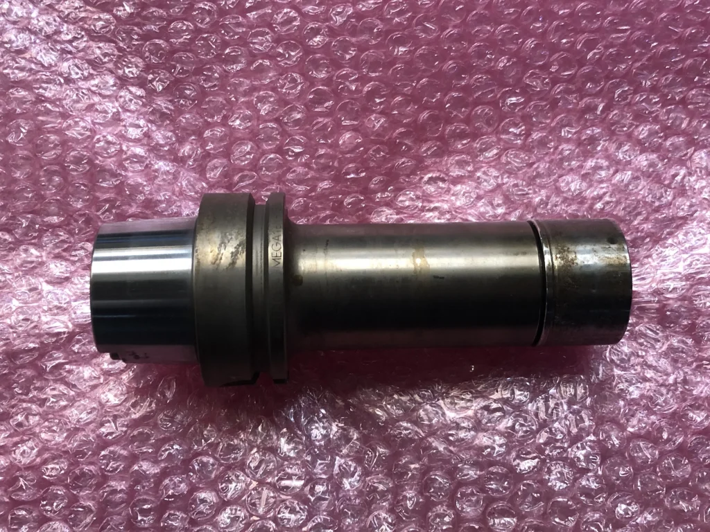 大昭和精機 BIG HSK HSK63A-MEGA16N-135 / BIG DAISHOWA HSK-A63 Mega New Baby Chuck HSK63A-MEGA16N-135 TC220006