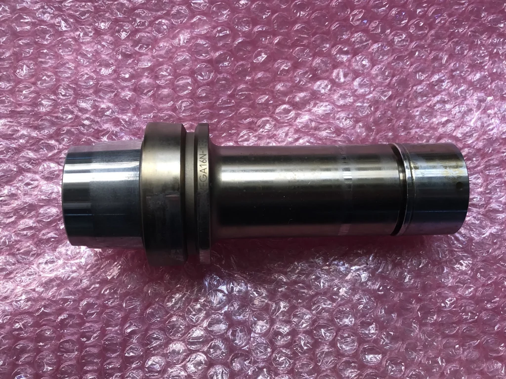 大昭和精機 BIG HSK HSK63A-MEGA16N-135 / BIG DAISHOWA HSK-A63 Mega New Baby Chuck HSK63A-MEGA16N-135 TC220015