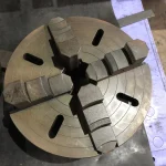4爪チャック / 4-Jaw Chuck