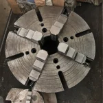 4爪チャック / 4-Jaw Chuck