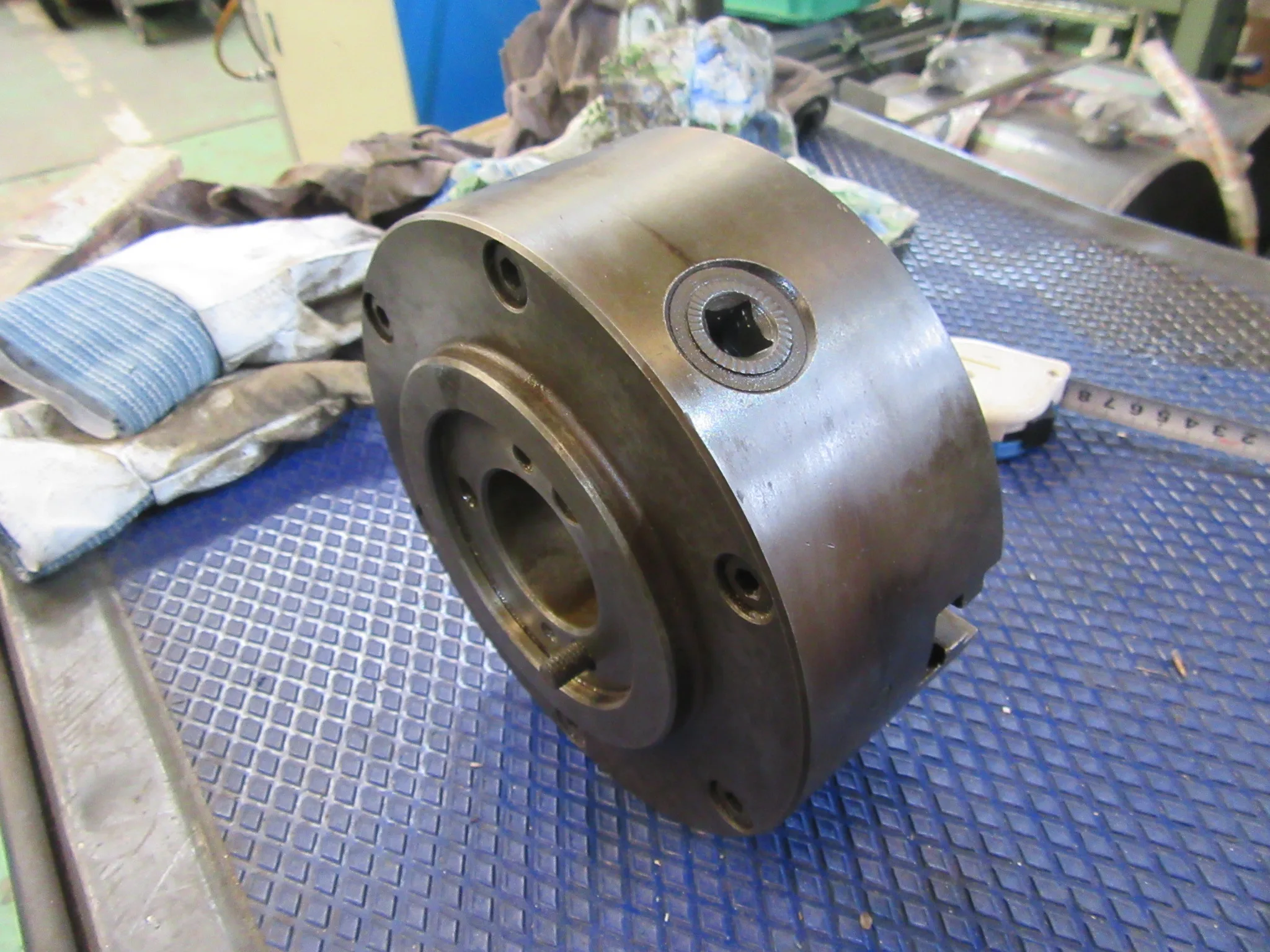 チャック 6”チャック/φ160 / 3-Jaw Scroll Chuck 6”チャック/φ160 TE210017