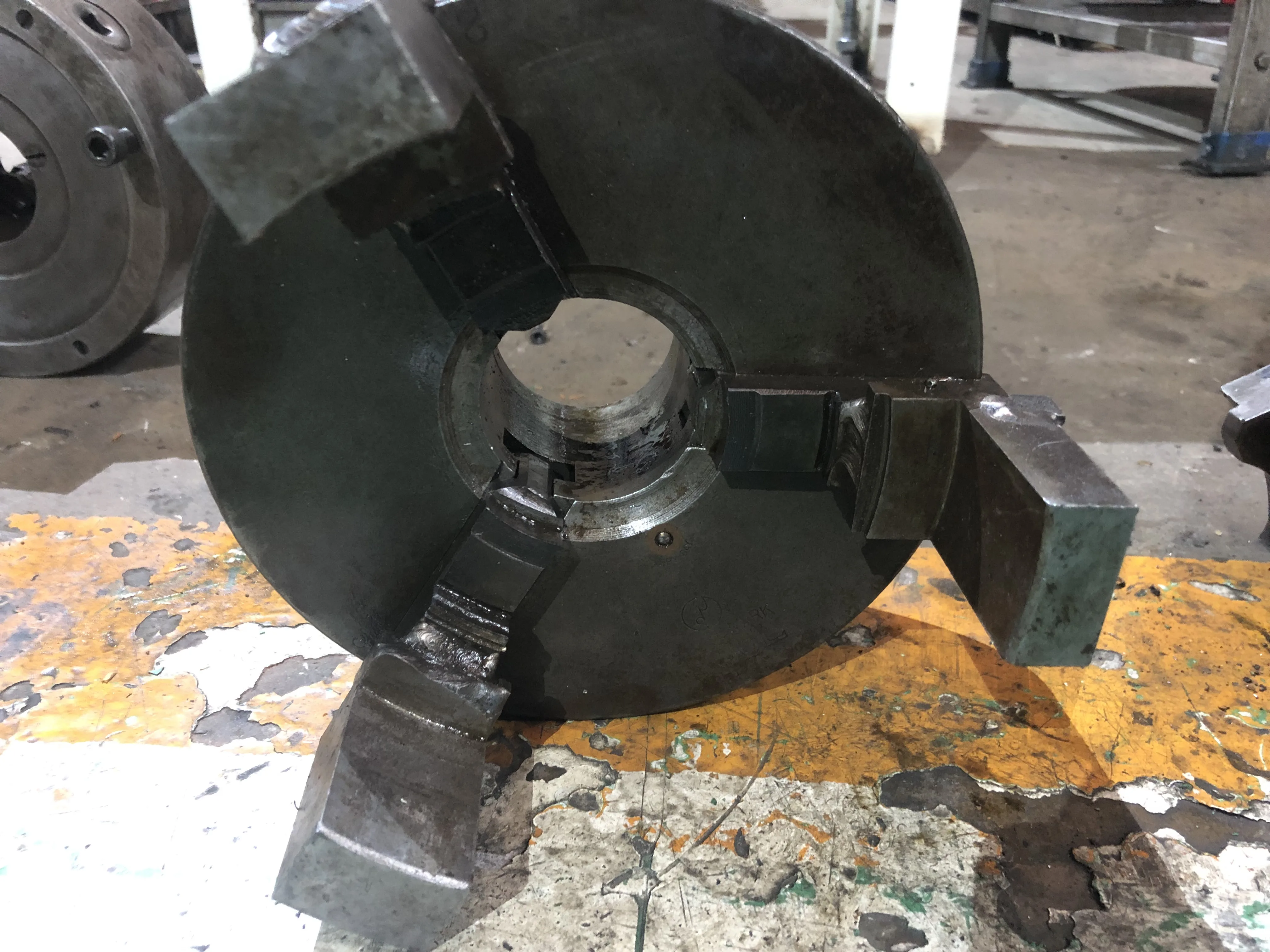 帝国チャック SOUL 3爪スクロールチャック SOUL＃7/φ190 / TEIKOKU CHUCK SOUL 3-Jaw Scroll Chuck SOUL＃7/φ190 TE210051