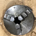 3爪スクロールチャック φ140 / 3-Jaw Scroll Chuck φ140 TE220004