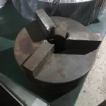 3爪スクロールチャック φ190 / 3-Jaw Scroll Chuck φ190 TE220047