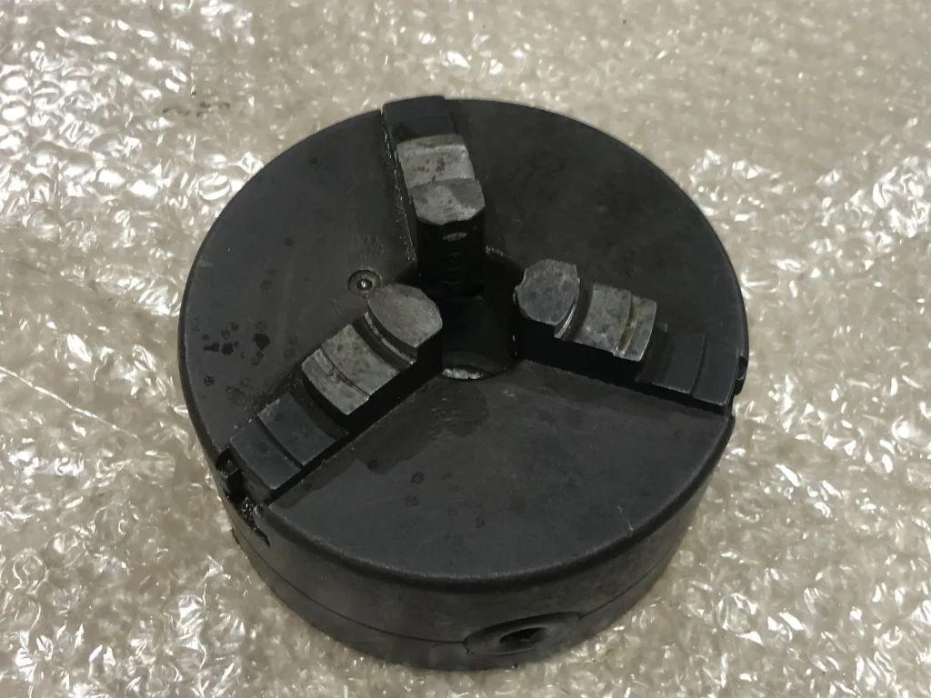 3爪スクロールチャック φ130mm / φ130mm TE240040