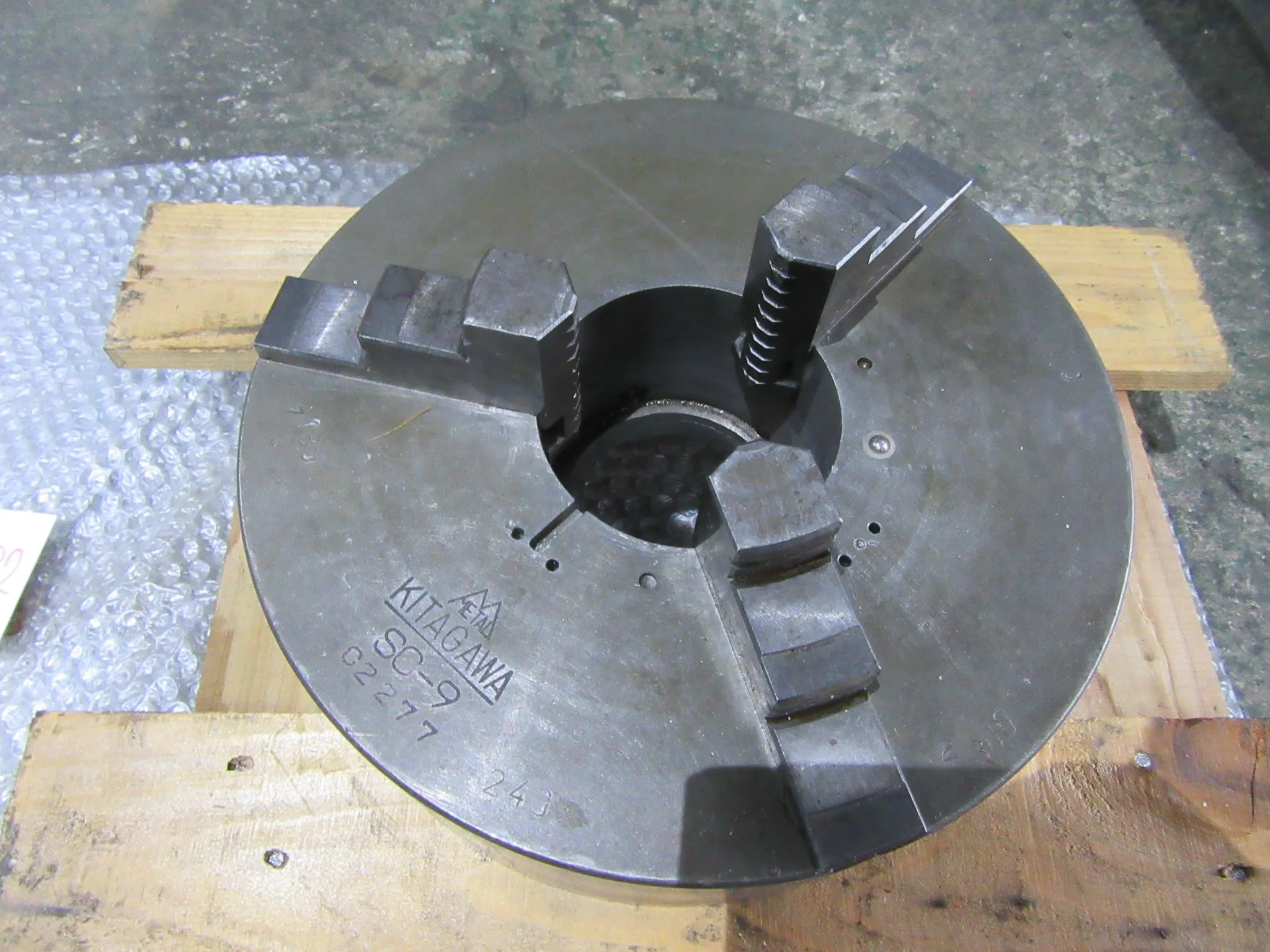 北川鉄工所 スクロールチャック SC-9 外径：230 / KITAGAWA IRON WORKS SC-9 外径：230 TE240082