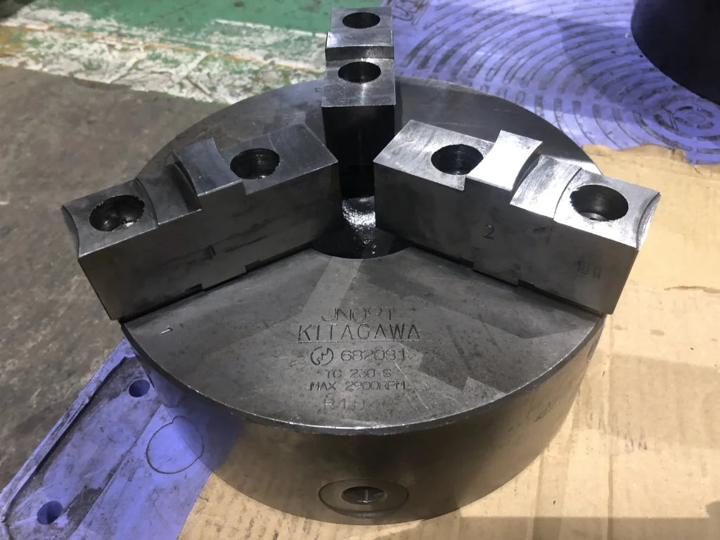 北川鉄工所 スクロールチャック JN09Tφ230 / KITAGAWA IRON WORKS JN09Tφ230 TE250012