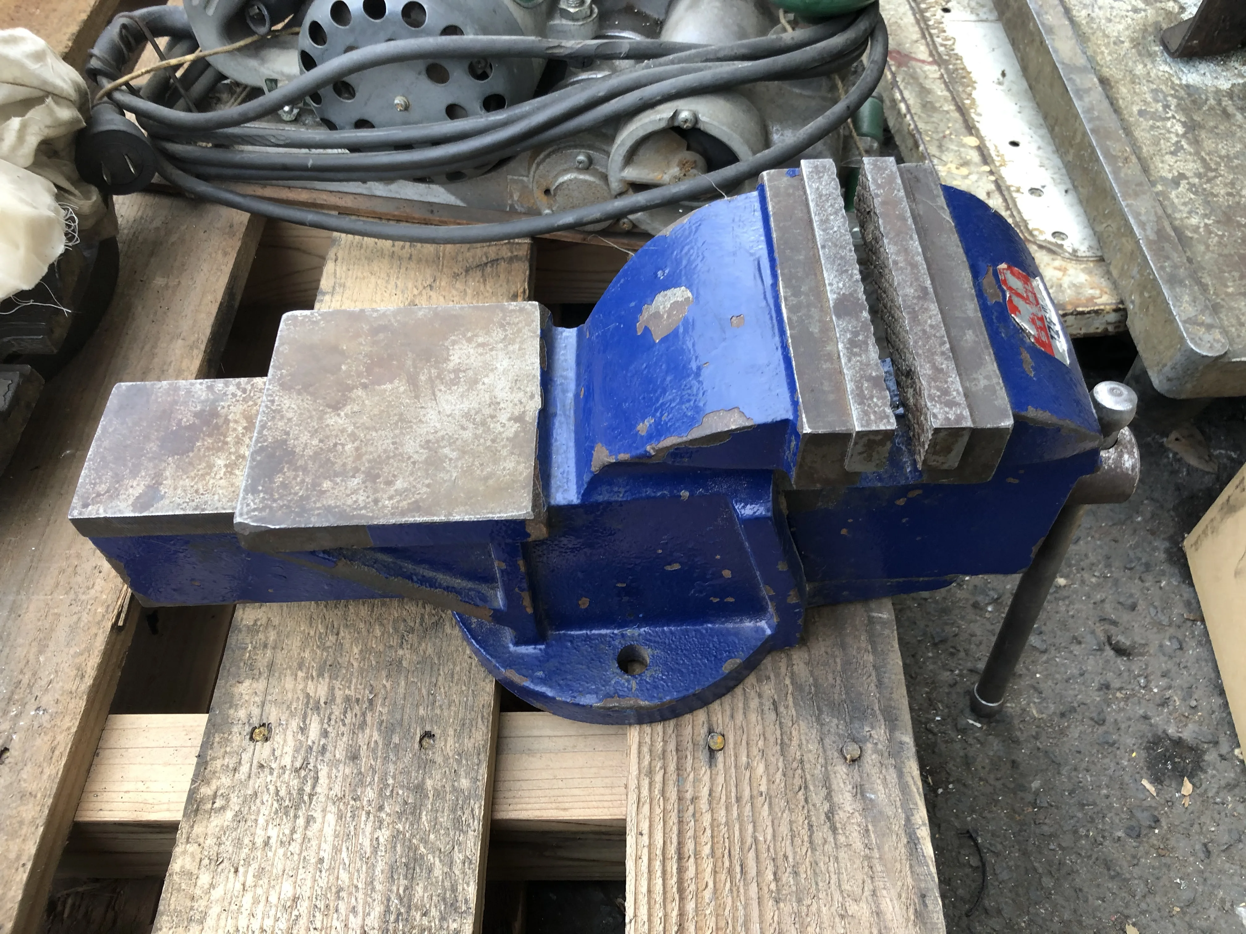 藤原産業 バイス / FUJIWARA INDUSTRIAL HI STEEL Bench Vise