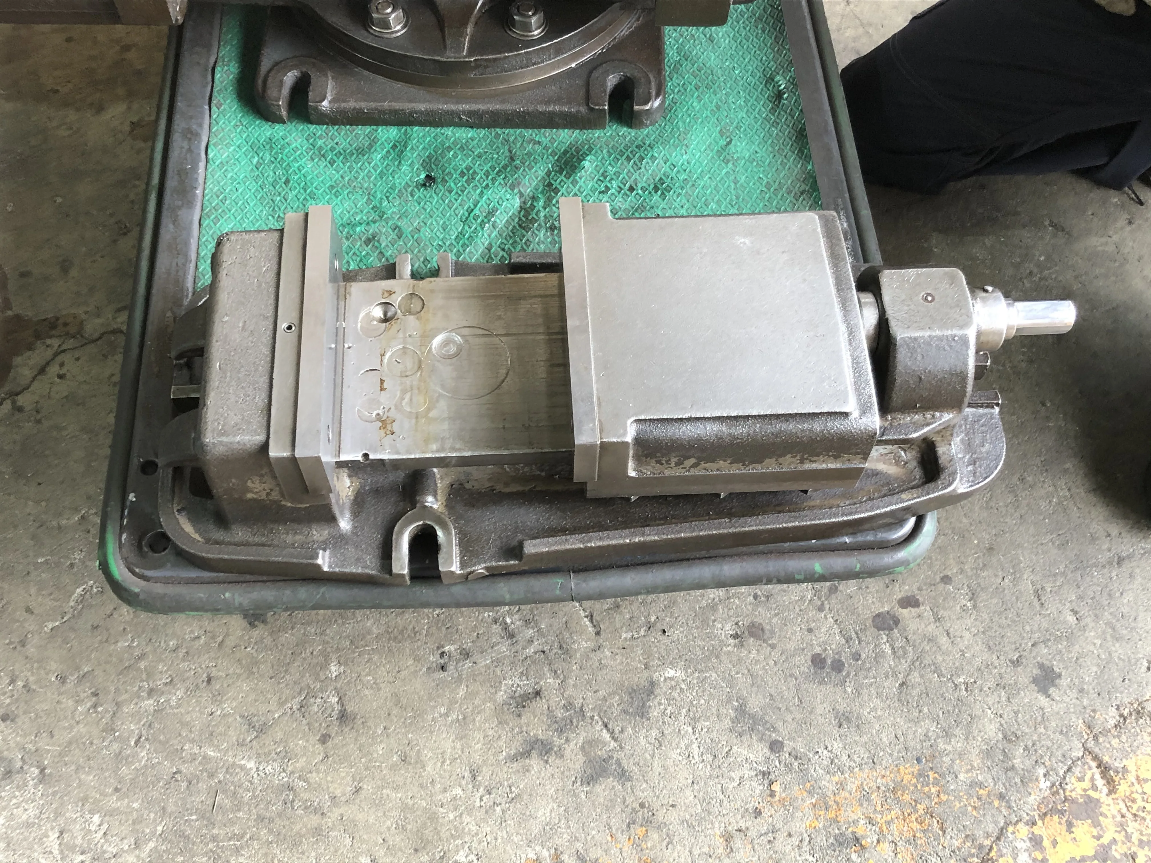 津田駒工業 バイス / TSUDAKOMA Machine Vise TF210017