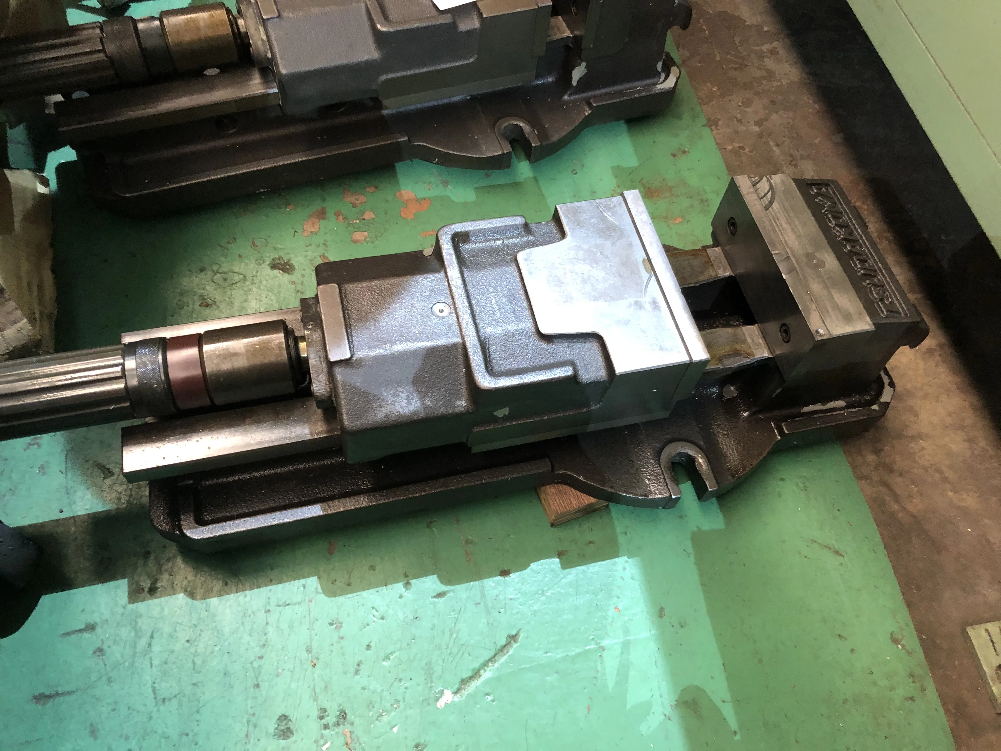 津田駒工業 油圧バイス / TSUDAKOMA Hydraulic Vise TF210030