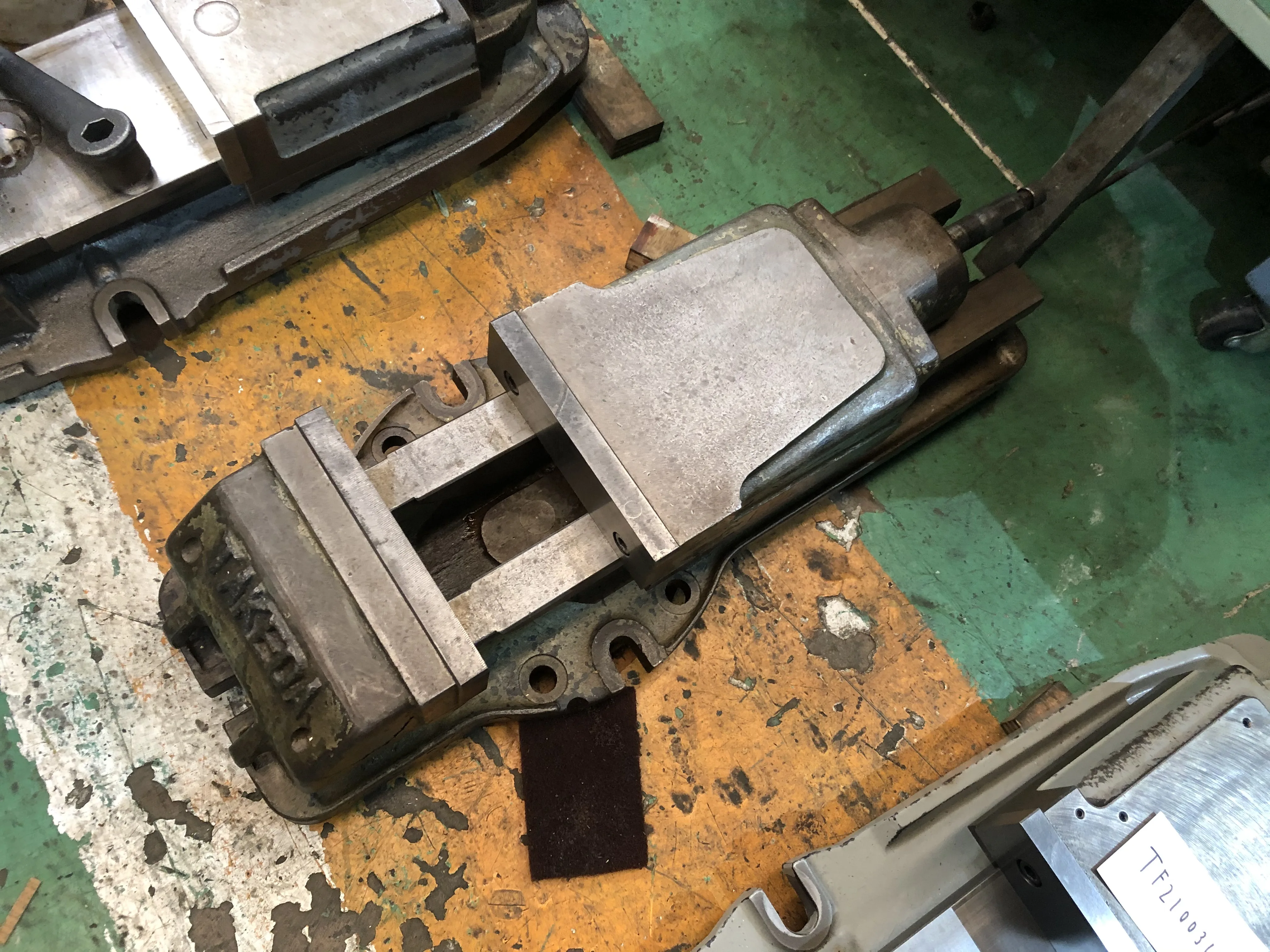 武田機械 油圧バイス / TAKEDA MACHINE TOOLS Hydraulic Vise TF210037