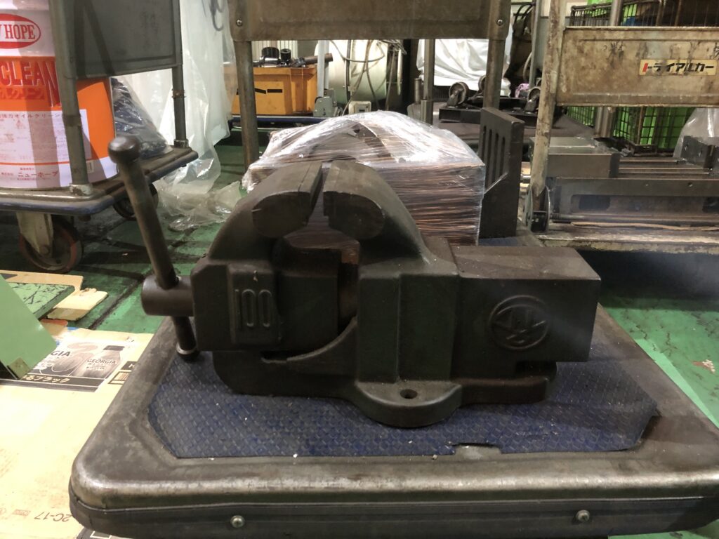 万力バイス Bench Vise NABEYA ナベヤ/鍋屋鋳造所 TF220031