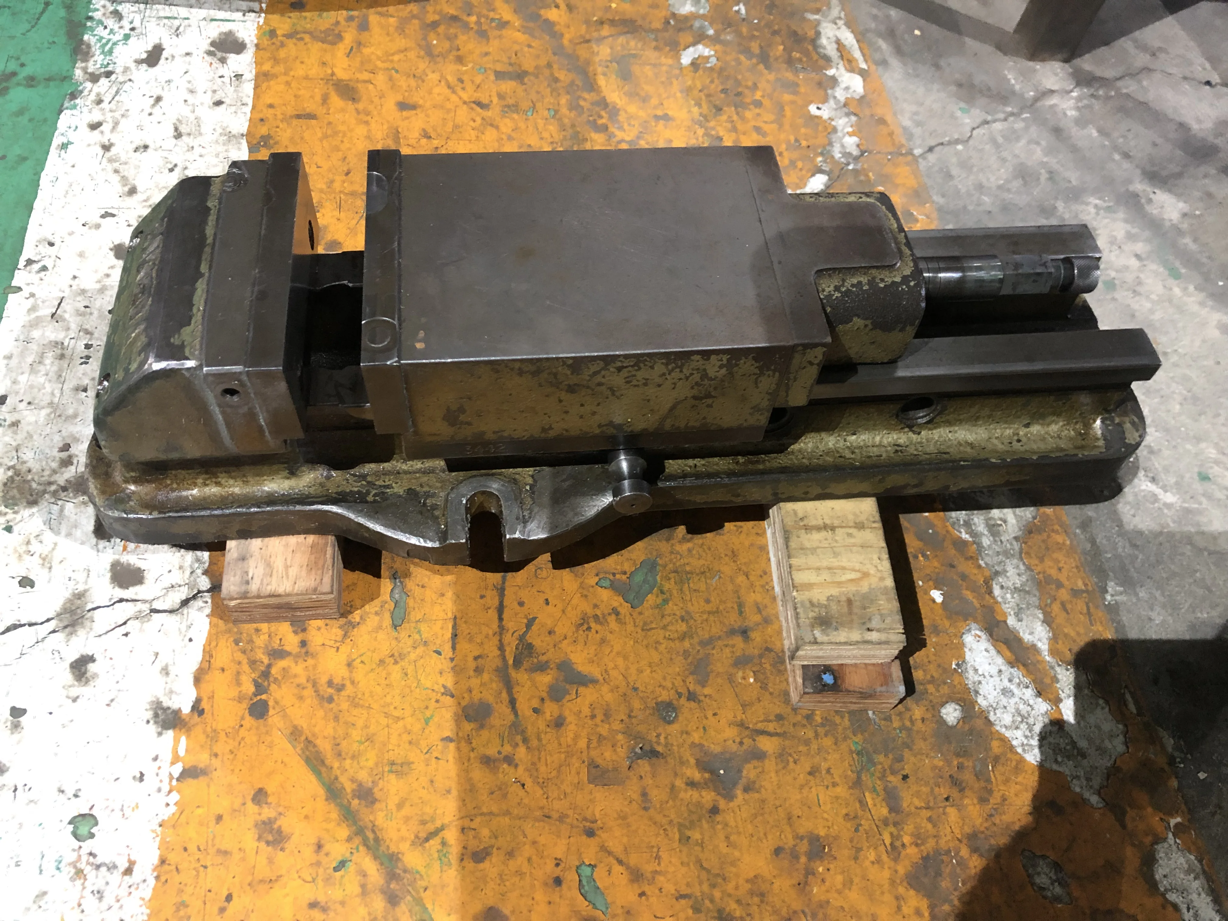 武田機械 油圧バイス / TAKEDA MACHINE TOOLS Hydraulic Vise TF220076