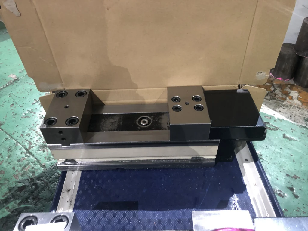 マシンバイス / Machine Vise TF220106