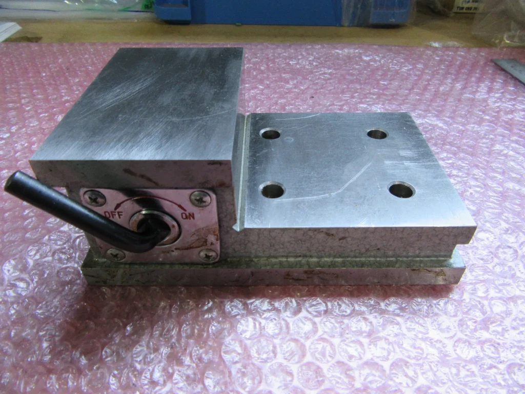 カネテック マグバイス MPV-4 / KANETEC Magnetic Vise MPV-4 TF230008
