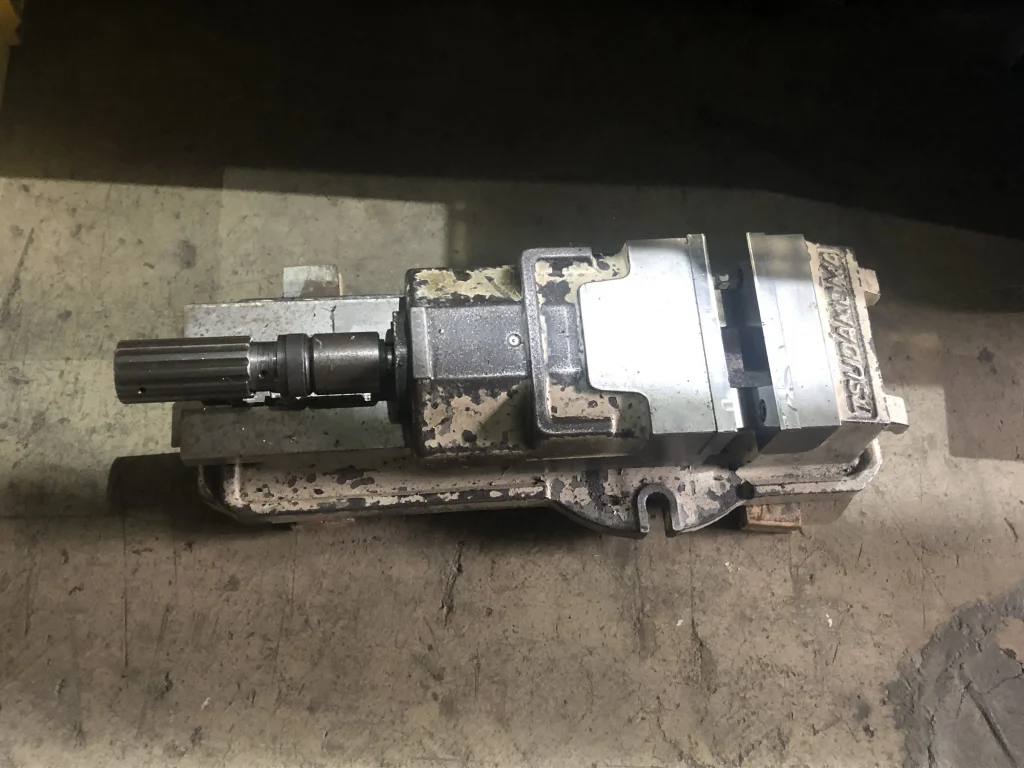 津田駒工業 油圧バイス 口幅175ｍｍ 口高60ｍm / TSUDAKOMA Hydraulic Vise 口幅175ｍｍ 口高60ｍm TF230017