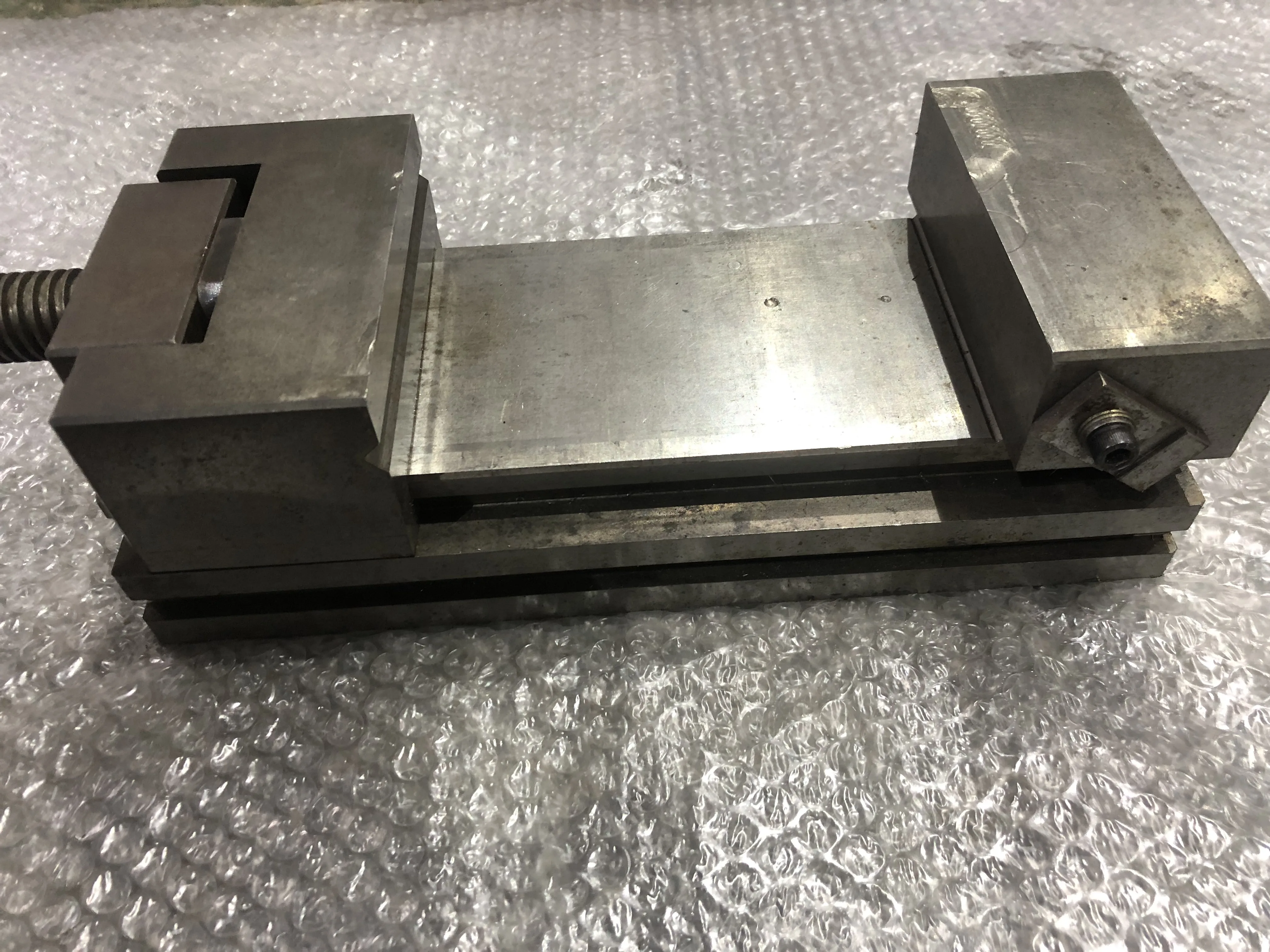 精密バイス TF240033