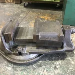 マキノ/牧野鉄工所 マシンバイス（回転台付） 口幅130mm 口高35mm 口開85mm / MAKINO 口幅130mm 口高35mm 口開85mm TF240079