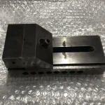 ファーステック 精密バイス 口幅73mm 口高105mm 口開30mm / FIRSTEC 口幅73mm 口高105mm 口開30mm TF250032