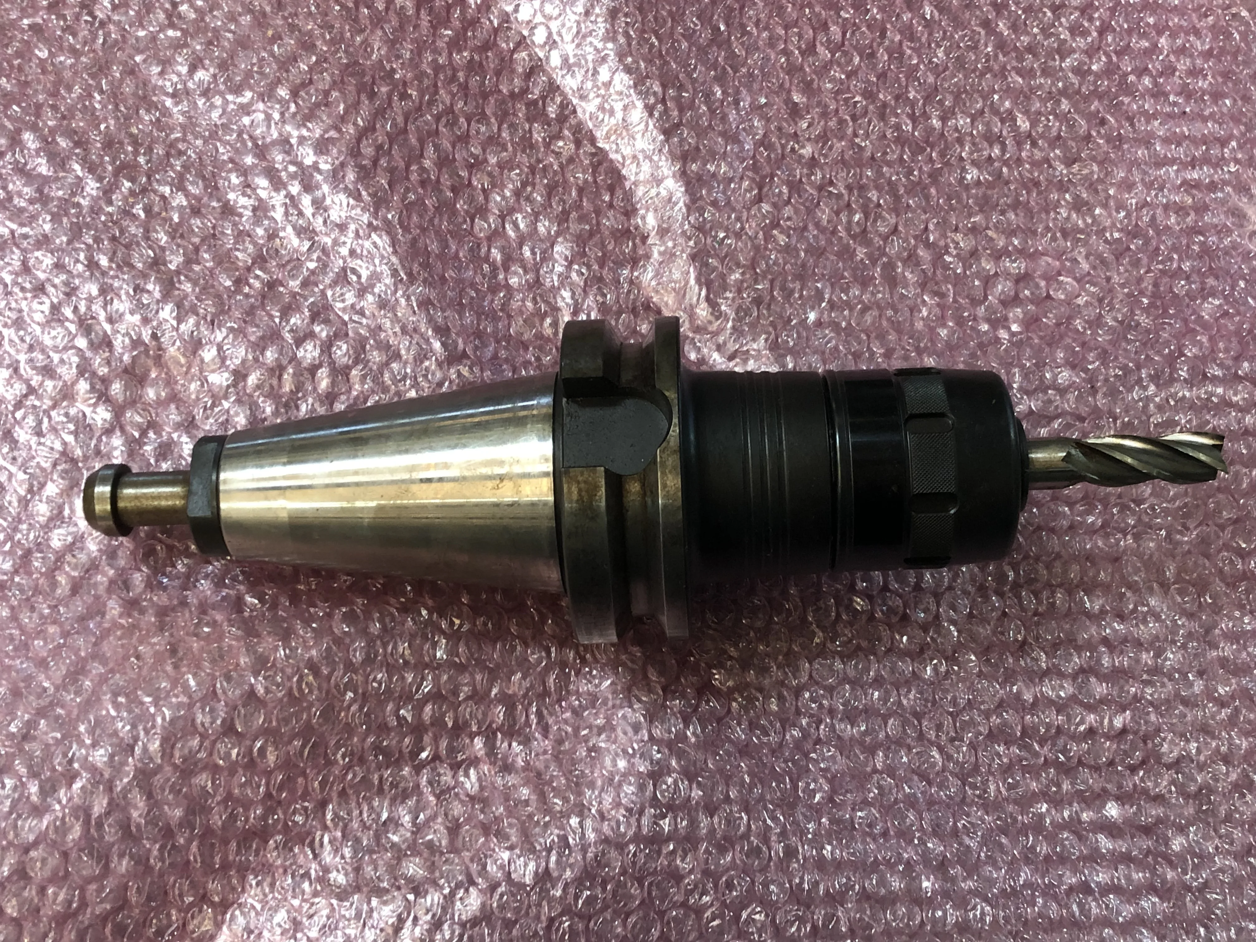 大昭和精機 BIG BT50 BT50-HMC25-135 / BIG DAISHOWA BT50 New High-Power Milling Chuck BT50-HMC25-135 TG220011