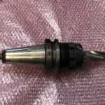 大昭和精機 BIG BT50 BT50-HMC32-105 / BIG DAISHOWA BT50 New High-Power Milling Chuck BT50-HMC32-105 TG220012