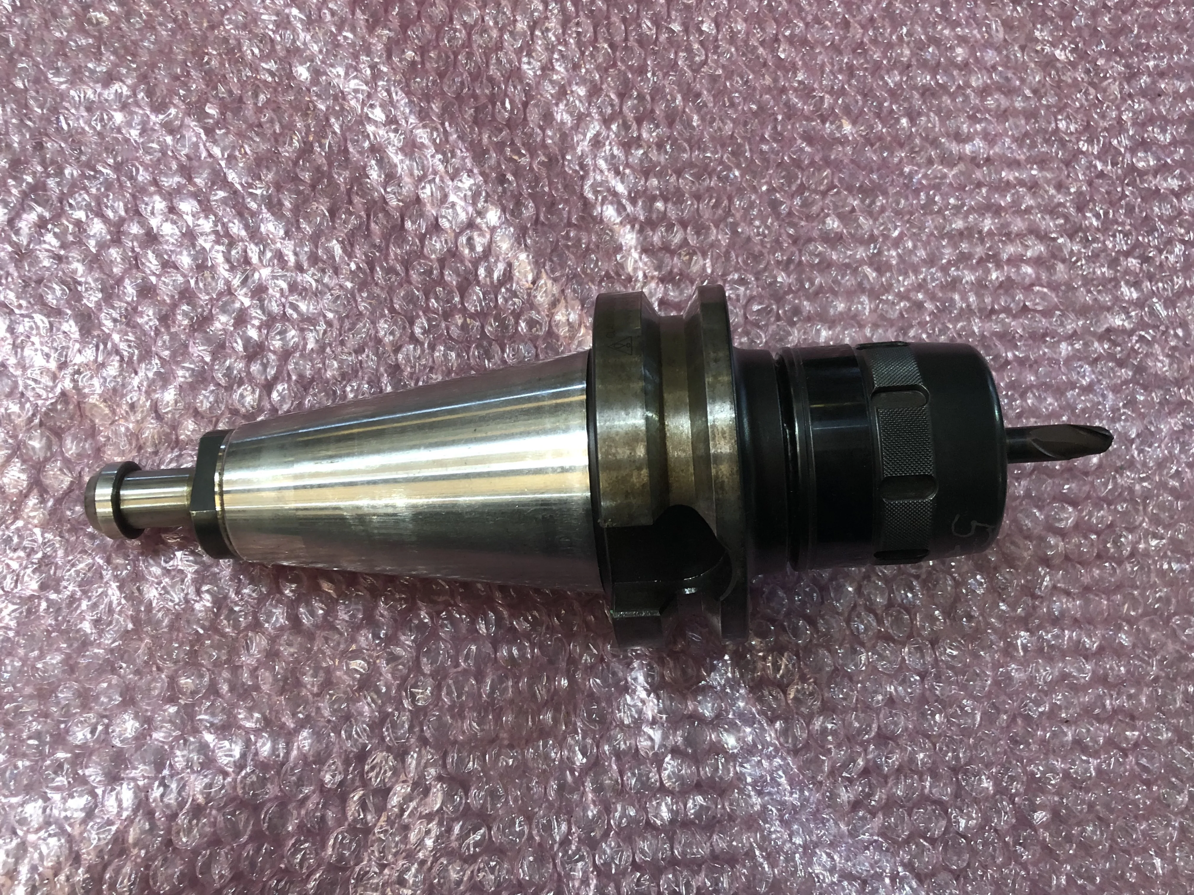 大昭和精機 BIG BT50 BT50-HMC25-105 / BIG DAISHOWA BT50 New High-Power Milling Chuck BT50-HMC25-105 TG220015
