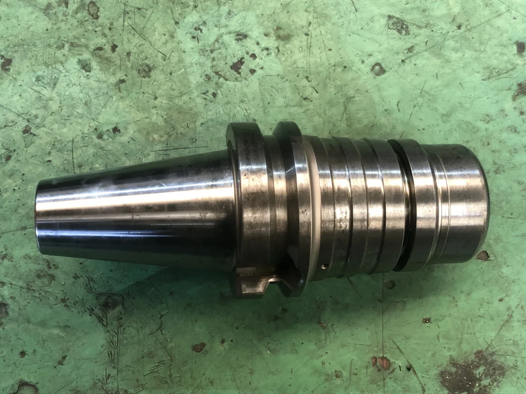 大昭和精機 BIG BBT50メガダブルパワーチャック BBT50-MEGA25D-135 / BIG DAISHOWA BBT50 Mega Double Power Chuck BBT50-MEGA25D-135 TG220025