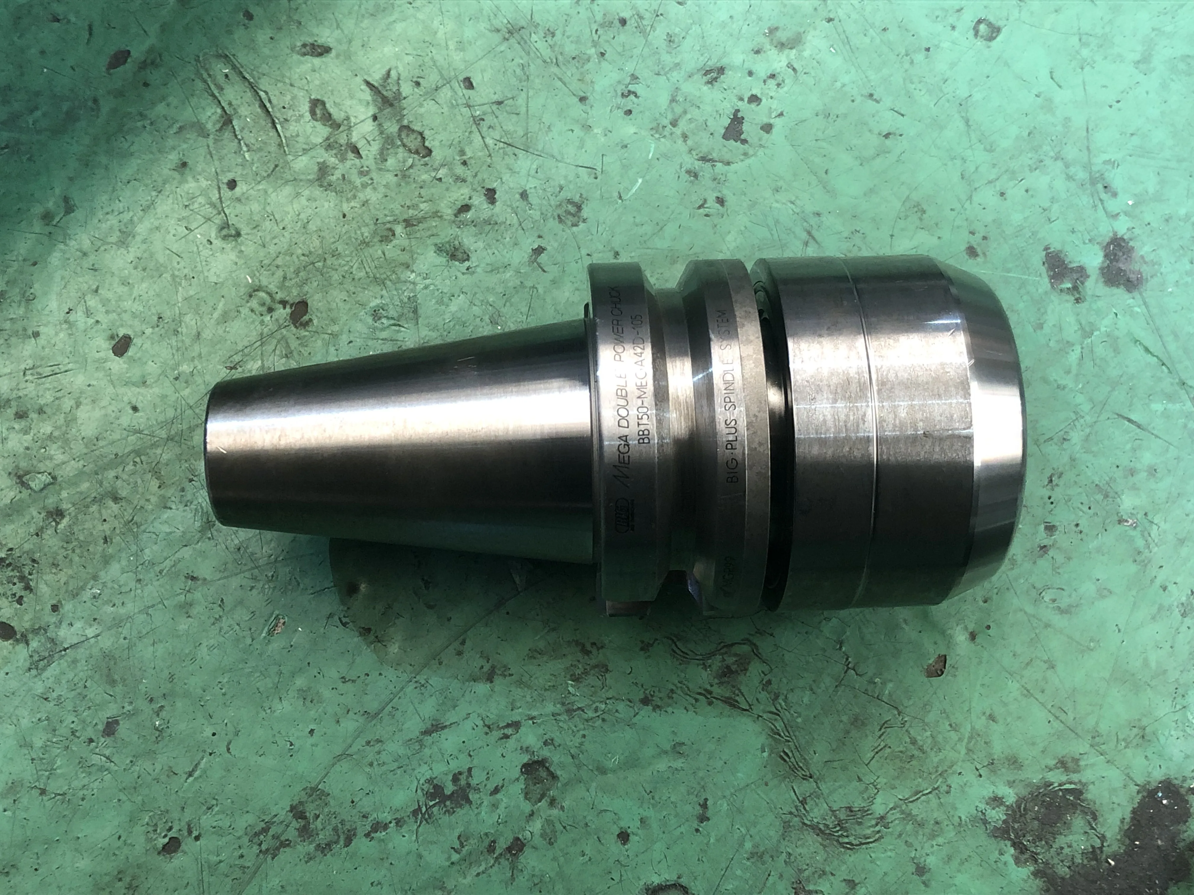 大昭和精機 BIG ミーリングチャック BBT50-MEGA42D-105 / BIG DAISHOWA Milling Chuck BBT50-MEGA42D-105 TG220031