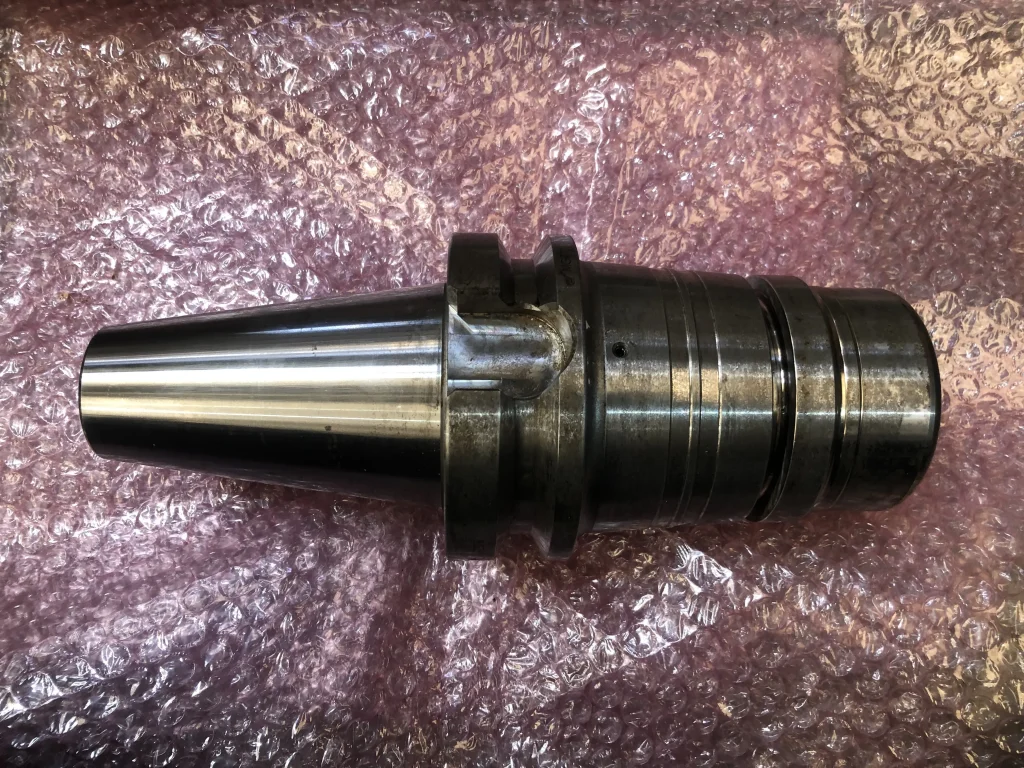 大昭和精機 BIG BBT50 BBT50-MEGA25D-135 / BIG DAISHOWA BBT50 Mega Double Power Chuck BBT50-MEGA25D-135 TG220051