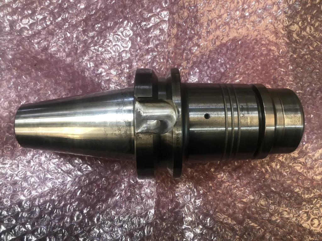 大昭和精機 BIG BBT50 BBT50-MEGA20D-135 / BIG DAISHOWA BBT50 Mega Double Power Chuck BBT50-MEGA20D-135 TG220054