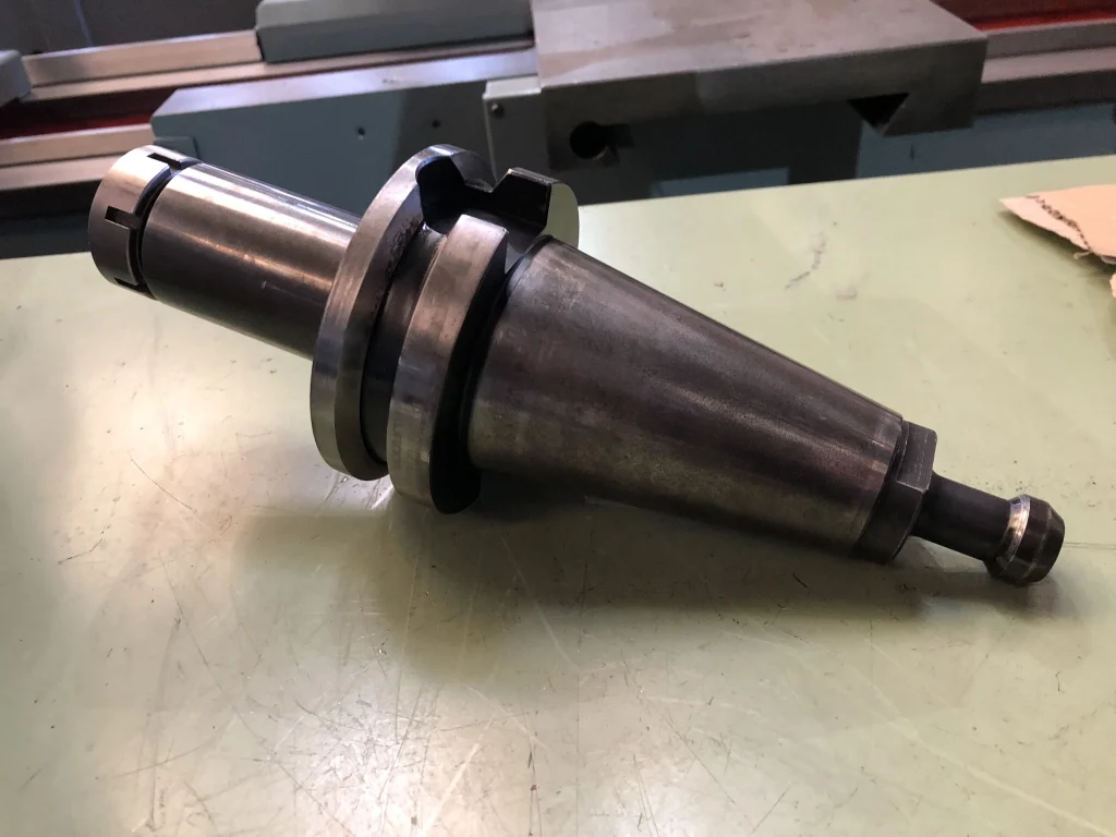黒田精工 KKS BT50 BT50-CMA20-135 / KURODA PRECISION INDUSTRIES BT50 Precision Small Diameter Milling Chuck BT50-CMA20-135 TG230021