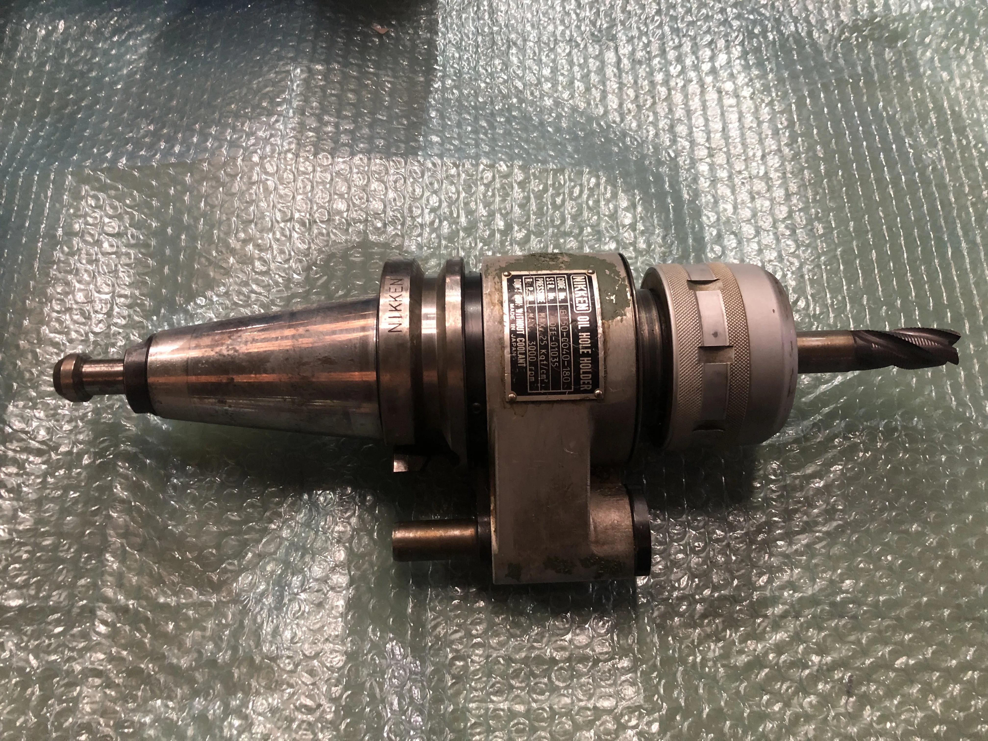 日研工作所 BT50 BT50-CO40-180 / NIKKEN KOSAKUSHO WORKS BT50 Oil Hole Holder BT50-CO40-180 TG230029