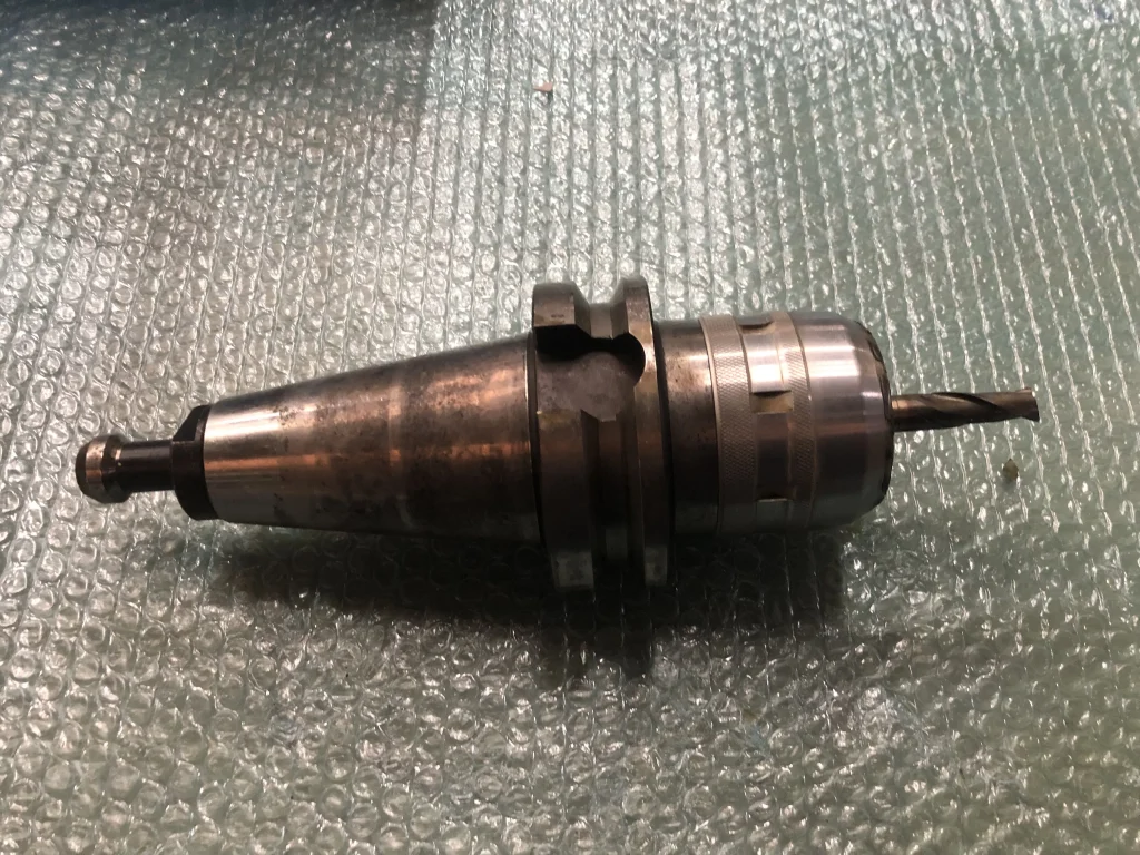 日研工作所 BT50 BT50-C32-105 / NIKKEN KOSAKUSHO WORKS BT50 Milling Chuck BT50-C32-105 TG230036
