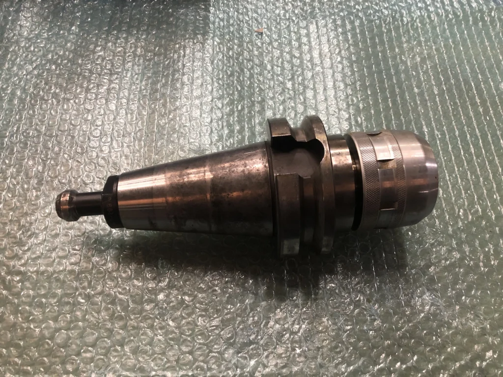 日研工作所 BT50 BT50-C32-105 / NIKKEN KOSAKUSHO WORKS BT50 Milling Chuck BT50-C32-105 TG230037