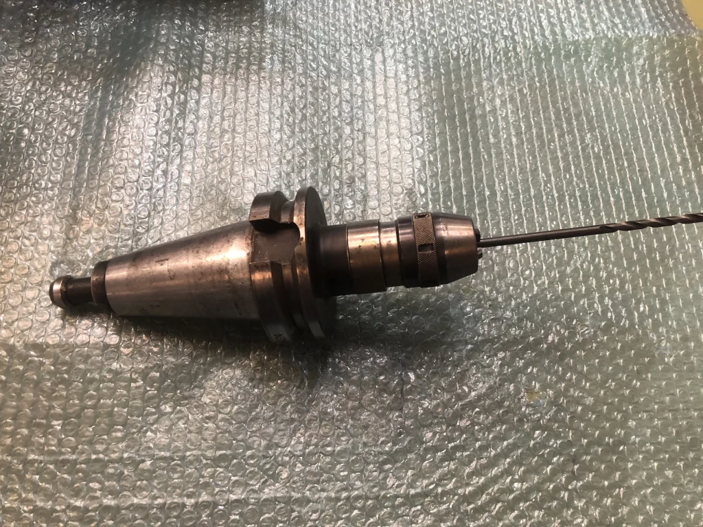 日研工作所 BT50 BT50-NPU13-130 / NIKKEN KOSAKUSHO WORKS BT50 Keyless Drill Chuck BT50-NPU13-130 TG230045