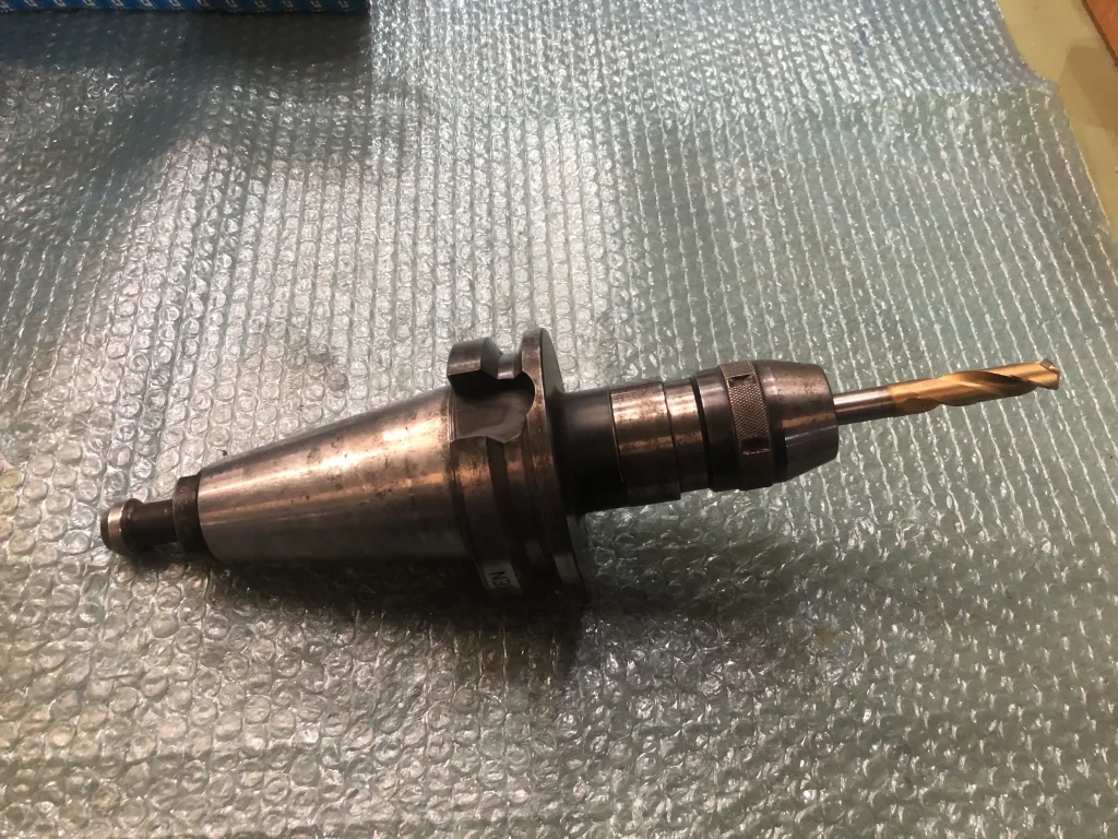 日研工作所 BT50 BT50-NPU13-130 / NIKKEN KOSAKUSHO WORKS BT50 Keyless Drill Chuck BT50-NPU13-130 TG230046
